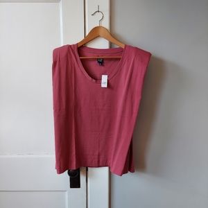 GAP sleeveless top with shoulder pads
